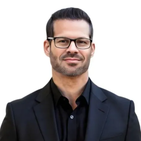Photo of Brian Dakin