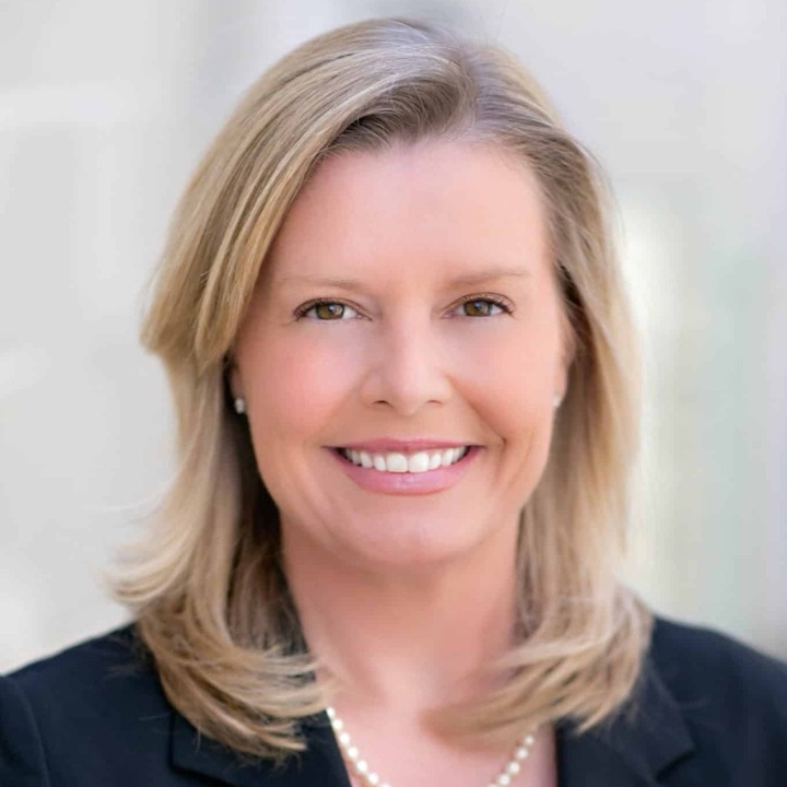 Photo of Caroline Dinsmore